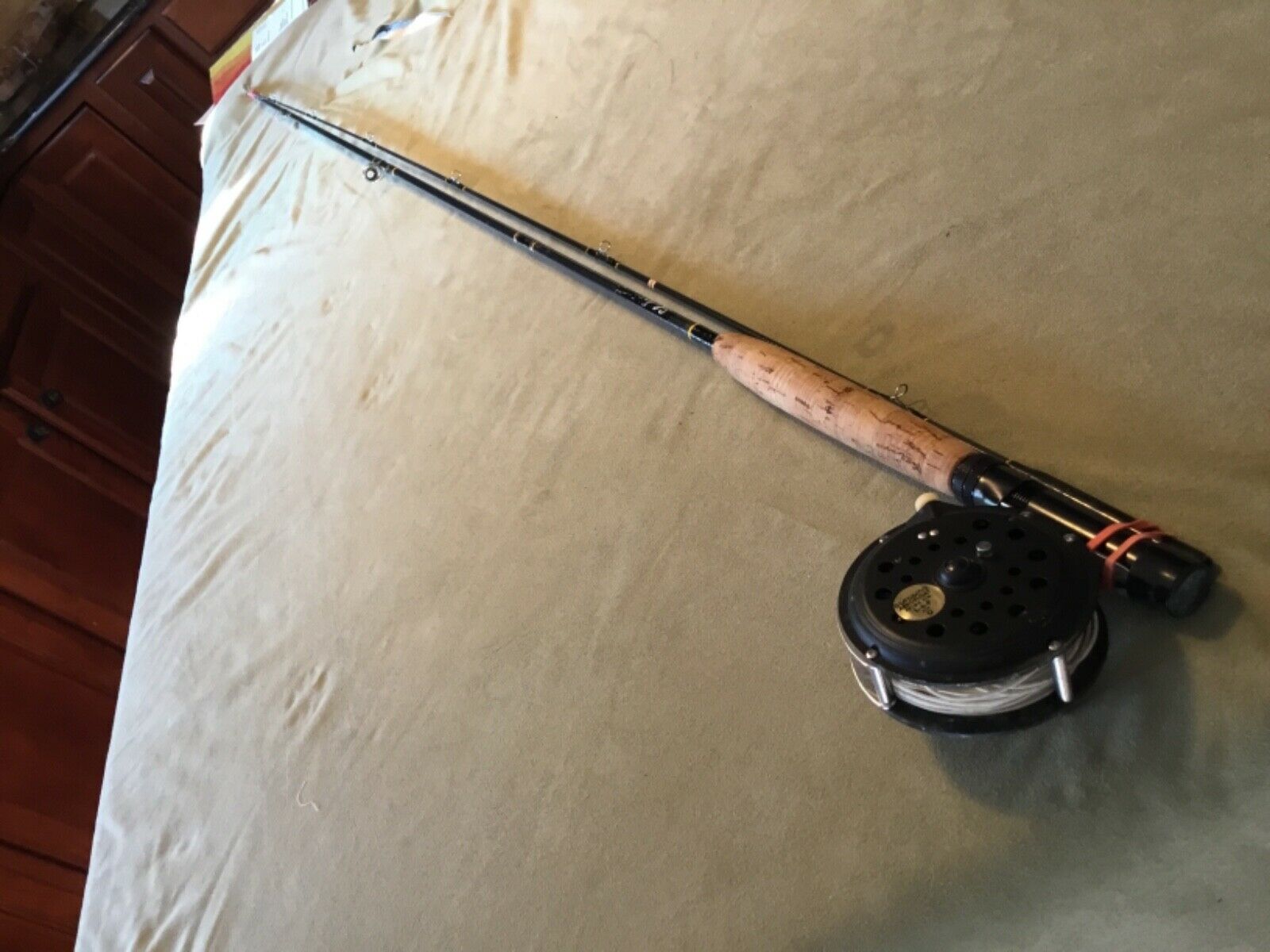 Shakespeare FY1000 Fly Rod plus Gladding 1857 Fly Reel Two Piece 8’6”